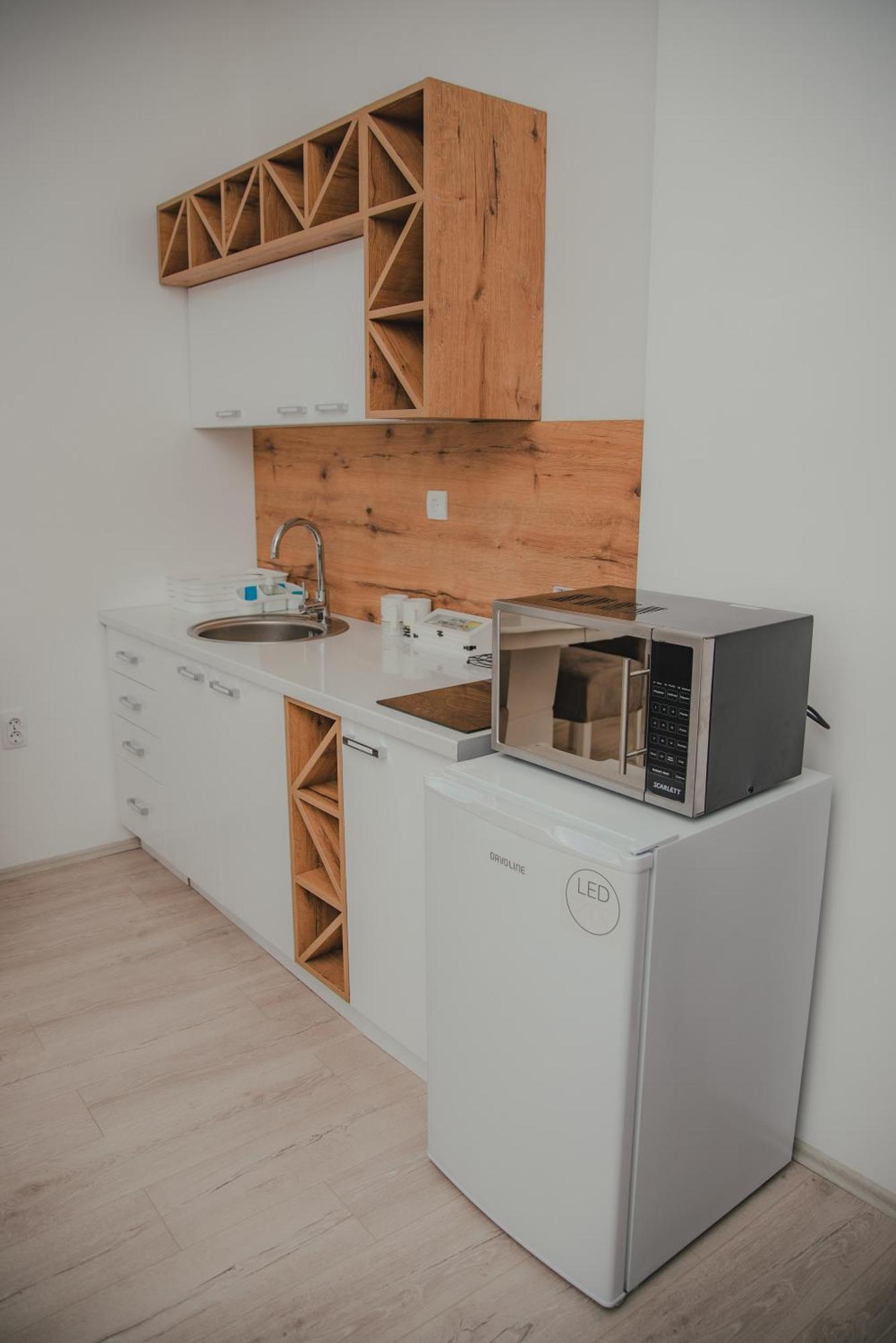 Jes Apartments レスコヴァツ エクステリア 写真
